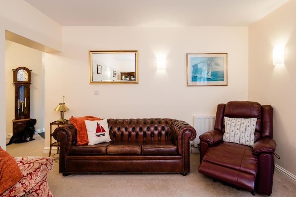Spacious Home, Minutes Fom The Beach, Free Parking, Large Garden Area, Pets Welcome! Whitstable Exterior photo