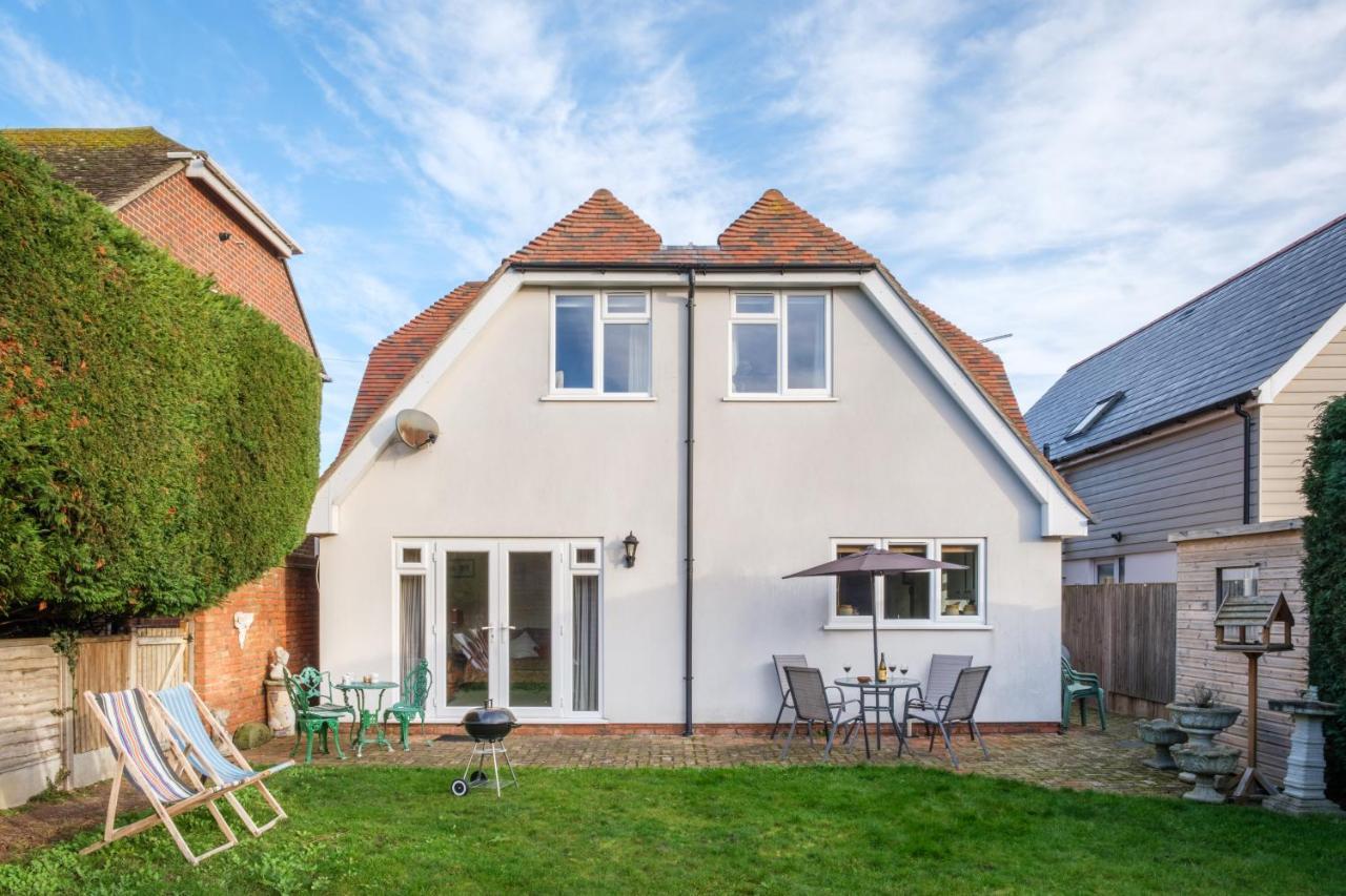 Spacious Home, Minutes Fom The Beach, Free Parking, Large Garden Area, Pets Welcome! Whitstable Exterior photo
